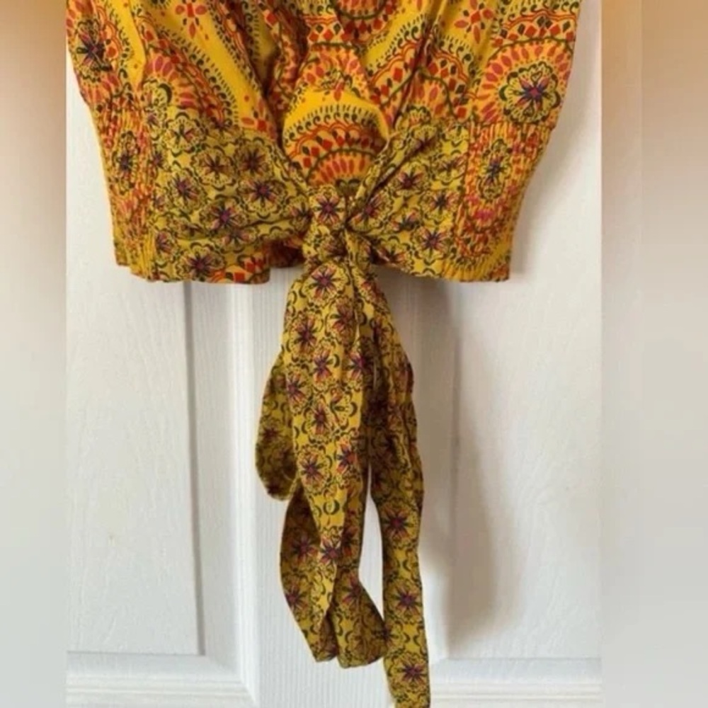 Anthropologie Maeve Cap-Sleeved Blouse in Yellow Medallion .Size: Small. - Picture 6 of 11